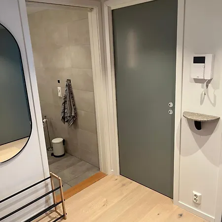 Lägenhet Urban Resident By The Ferry *