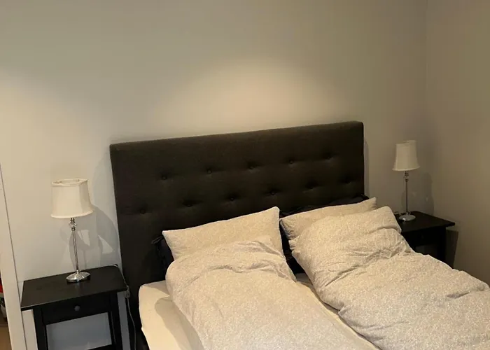 Urban Resident By The Ferry Apartament