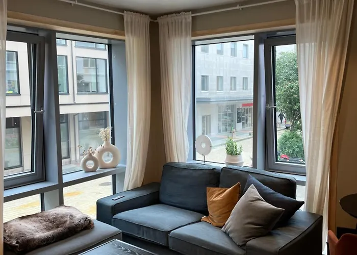 Urban Resident By The Ferry